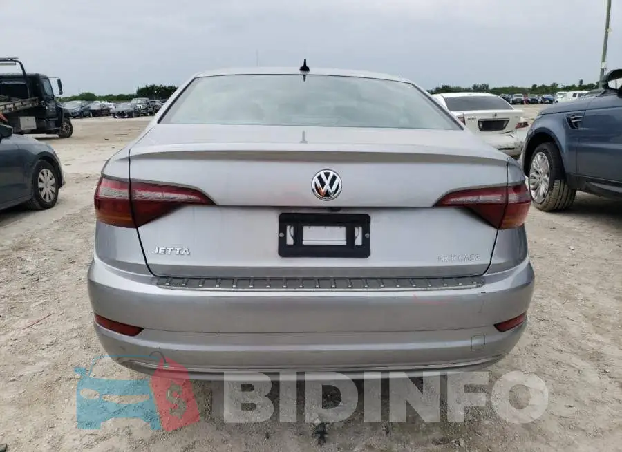 3VWCB7BU4KM168754 Photo# 6