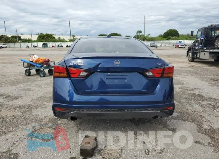 1N4BL4CV6KC171311 Photo# 6