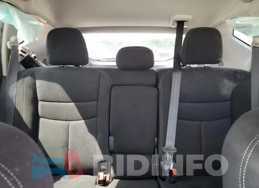 5N1AZ2AS8PC140727 Photo# 10
