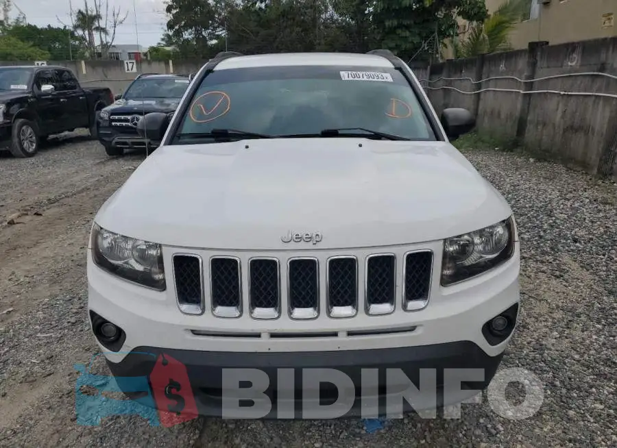 1C4NJCBA8HD147553 Photo# 5