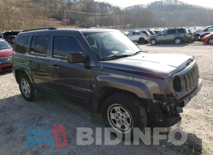 1C4NJPBBXHD172583 Photo# 4