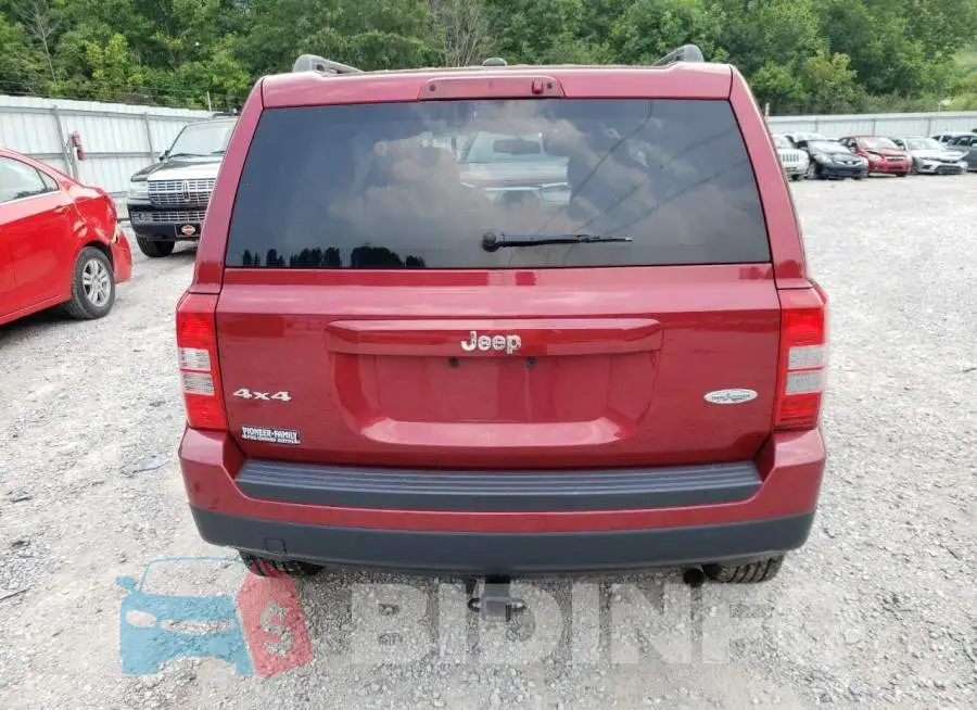 1C4NJRFB7FD436295 Photo# 6