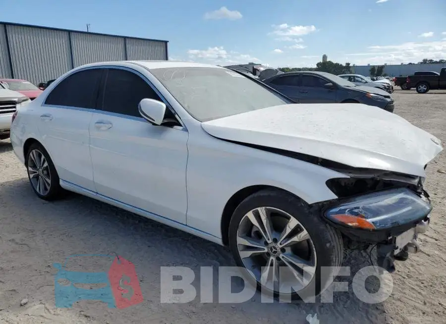 WDDWF8DBXKR519645 Photo# 4