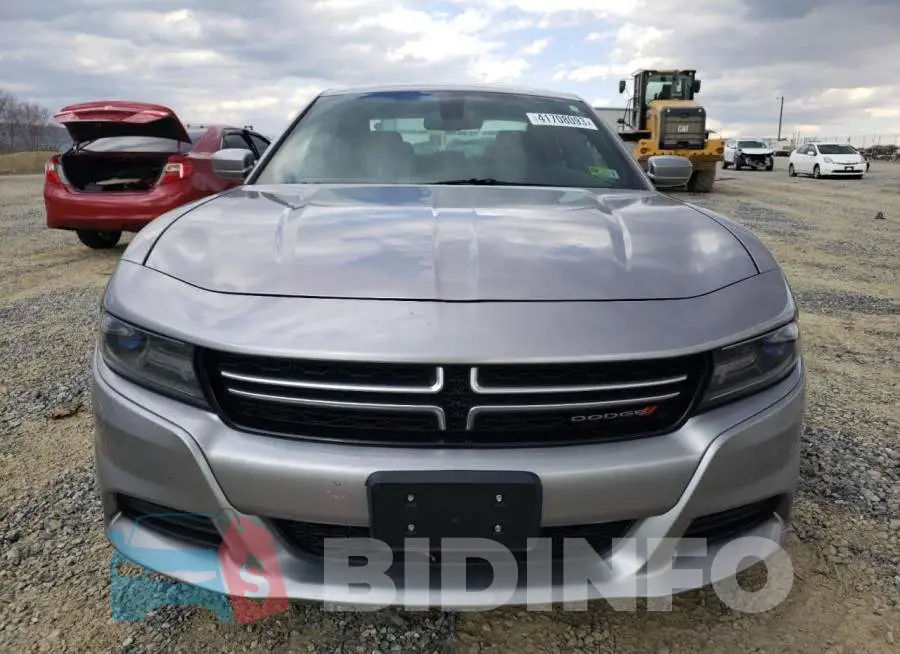 2C3CDXBG5FH856732 Photo# 5