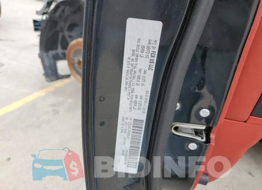 2C3CDXGJ7KH520174 Photo# 12