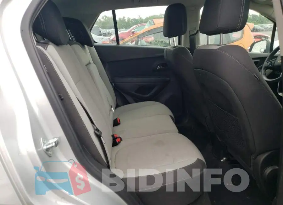 3GNCJNSB7GL184668 Photo# 11