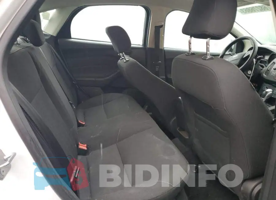 1FADP3F20FL344867 Photo# 10
