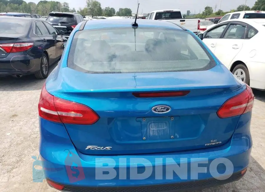 1FADP3F21GL372386 Photo# 6
