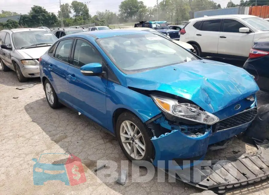 1FADP3F21GL372386 Photo# 4