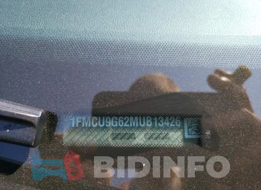 1FMCU9G62MUB13426 Photo# 13