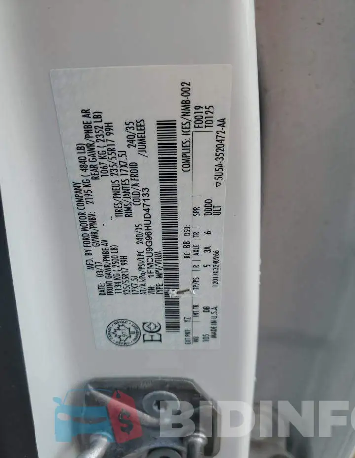 1FMCU9G96HUD47133 Photo# 13
