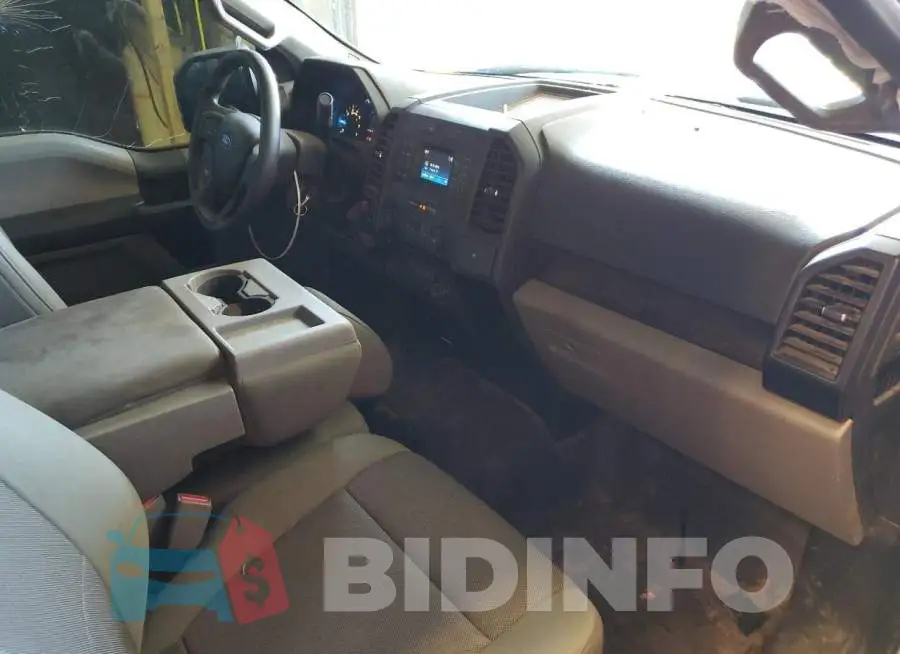 1FTMF1EF7GFB63643 Photo# 8