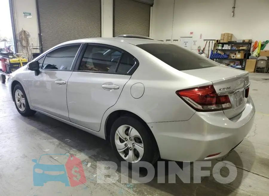 19XFB2F50EE070146 Photo# 2