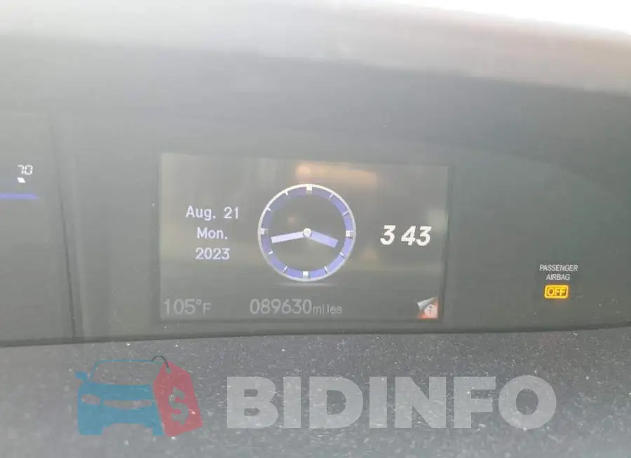 19XFB2F74FE033863 Photo# 9