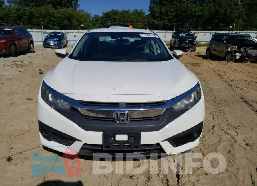 19XFC2F69GE221624 Photo# 5