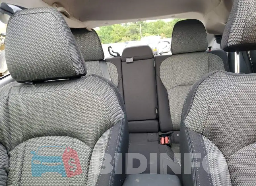 JF2GUADC6RH226542 Photo# 10