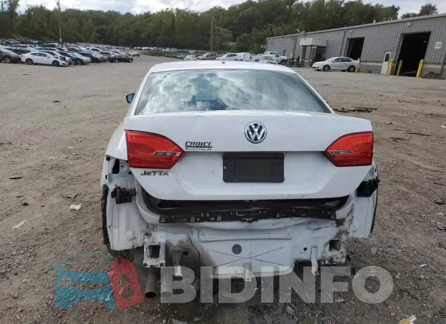 3VW2K7AJ0EM367355 Photo# 6