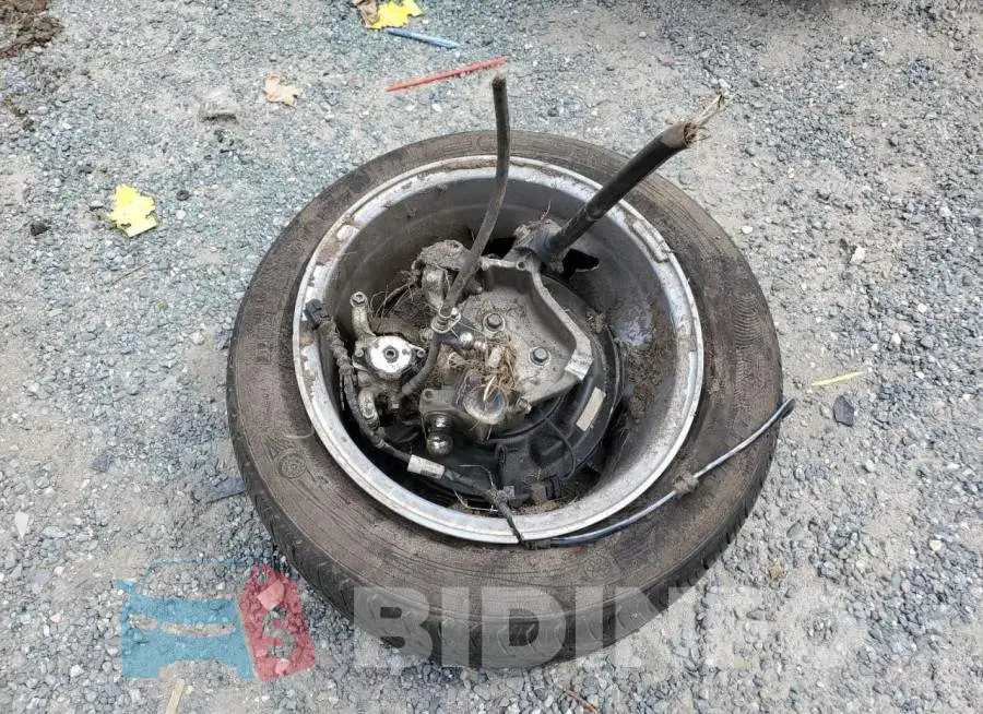 19UUB1F50JA004339 Photo# 12