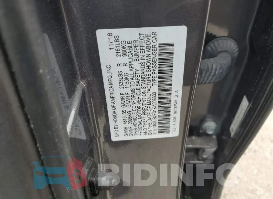 19UUB2F31KA008633 Photo# 12