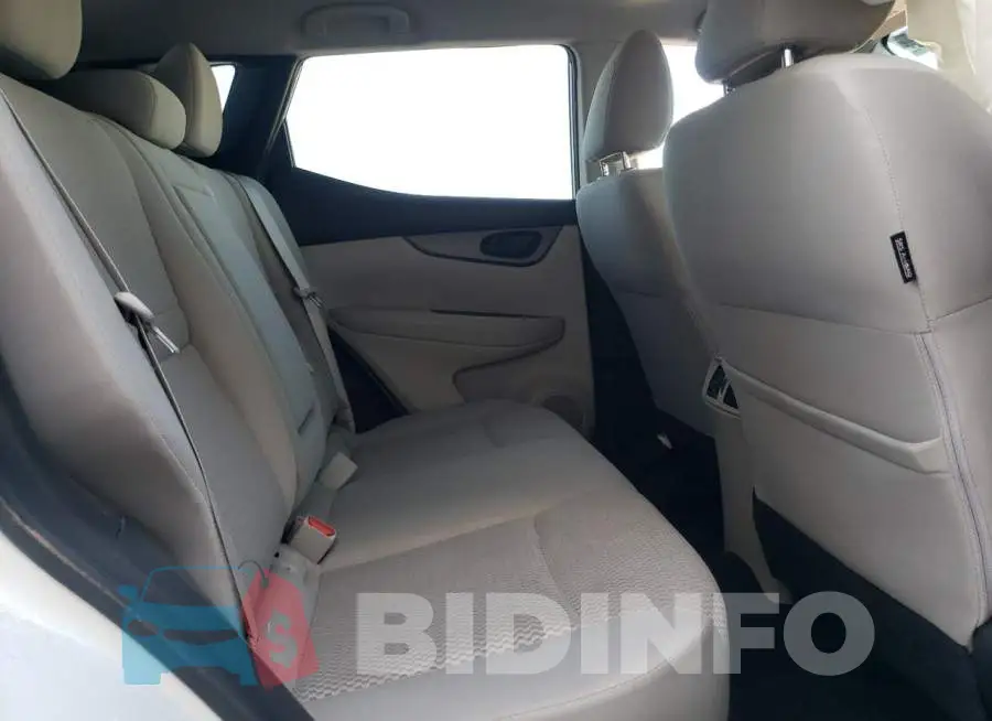 JN1BJ1CR7HW102719 Photo# 10