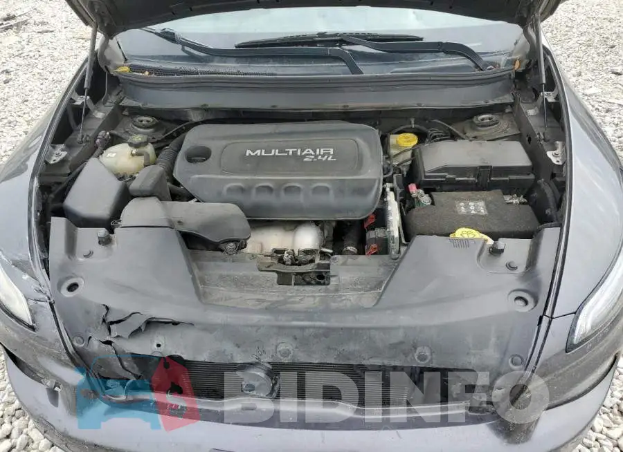 1C4PJLCB7FW539683 Photo# 12