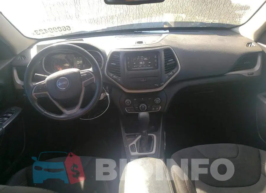 1C4PJLCB8FW658505 Photo# 8