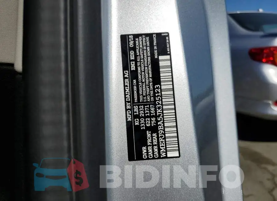 WMEFJ9BA5JK325123 Photo# 12