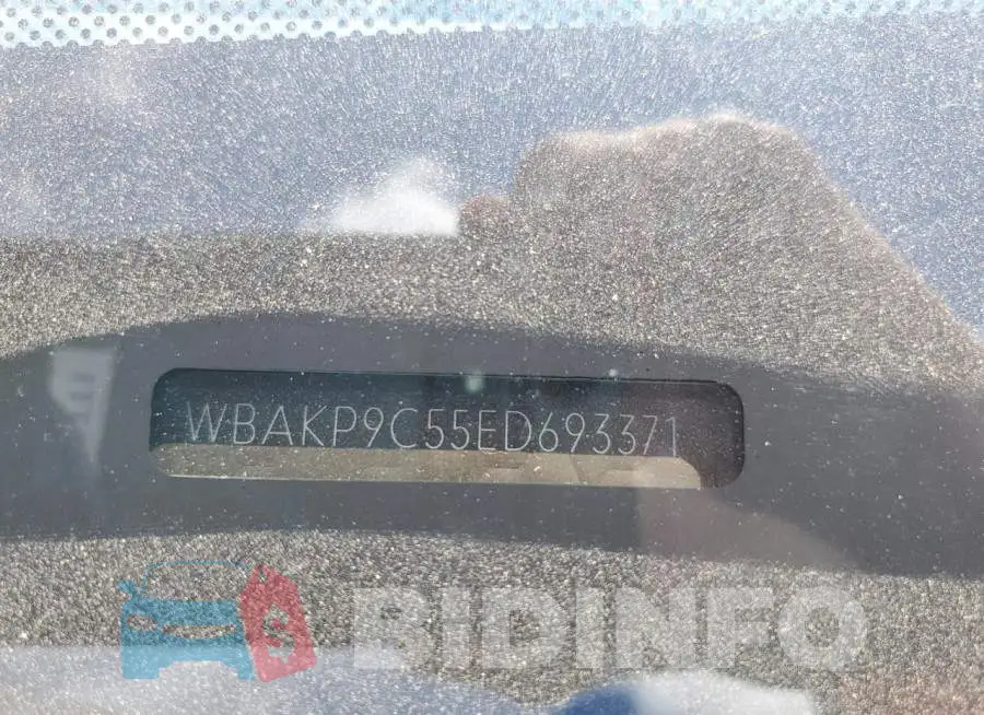 WBAKP9C55ED693371 Photo# 12