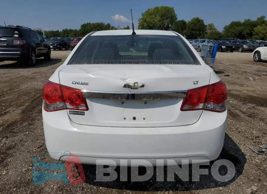 1G1PC5SB5E7345193 Photo# 6