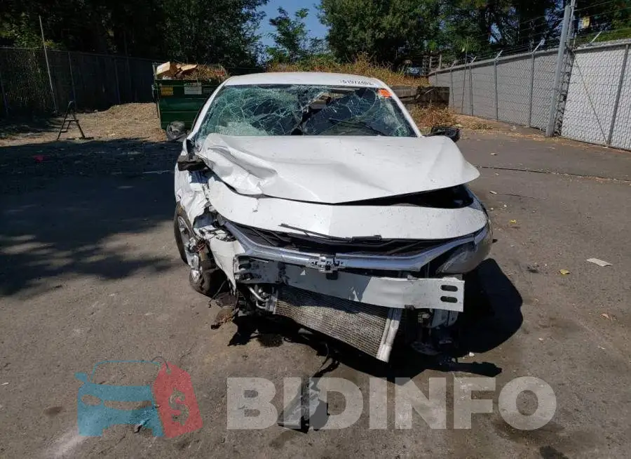 1G1ZD5ST3LF090870 Photo# 5