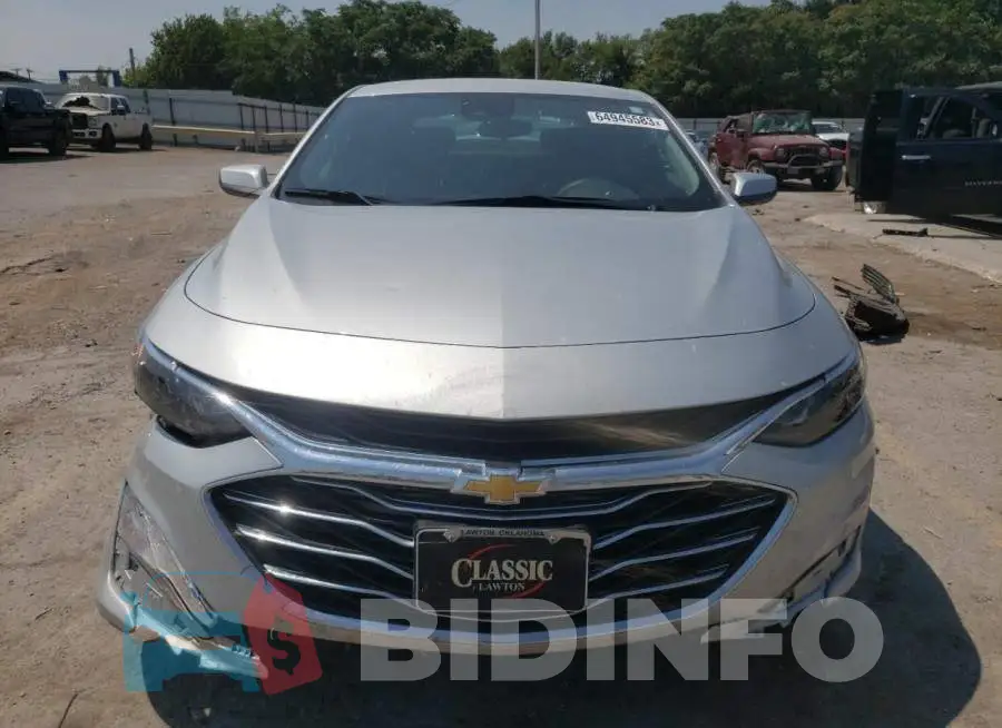1G1ZD5ST3NF104169 Photo# 5