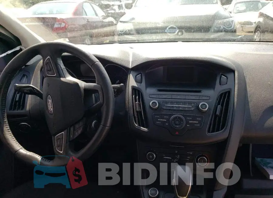 1FADP3F24HL266502 Photo# 8