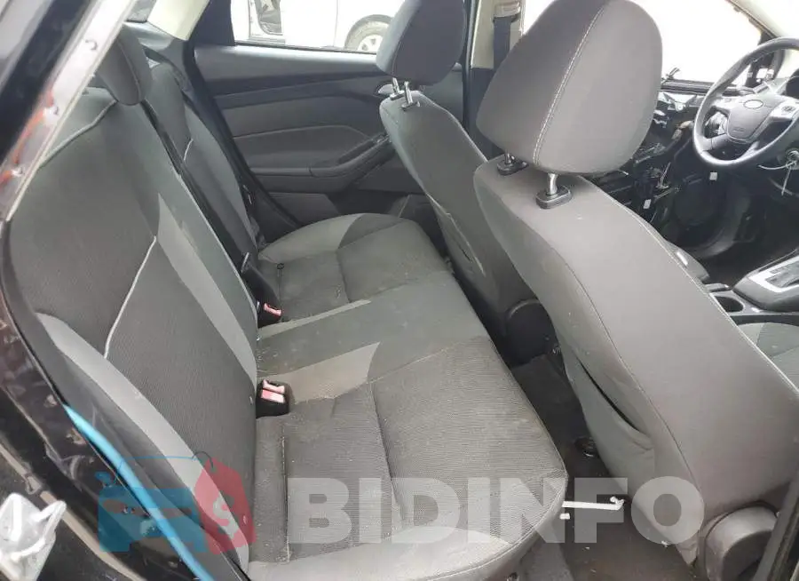 1FADP3F27EL102737 Photo# 10
