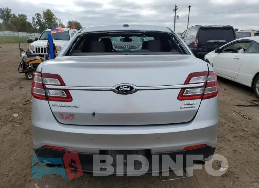 1FAHP2E82FG177549 Photo# 6
