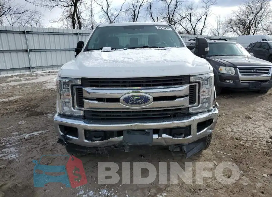 1FT7X2B65KEC51562 Photo# 5