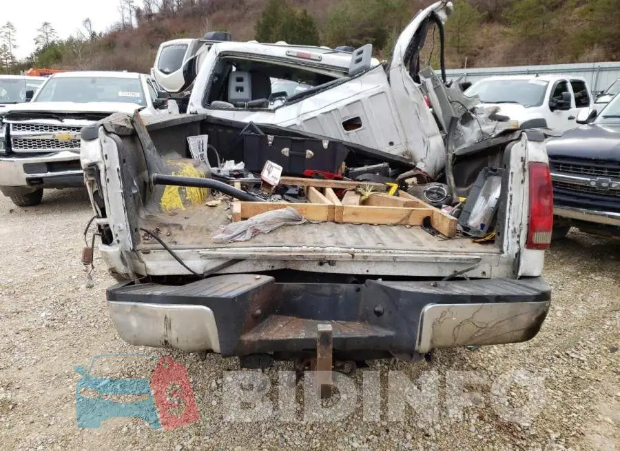 1FT7X2BTXEEA13586 Photo# 6