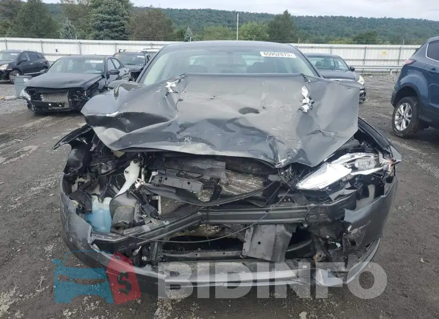 3FA6P0HDXJR183394 Photo# 5