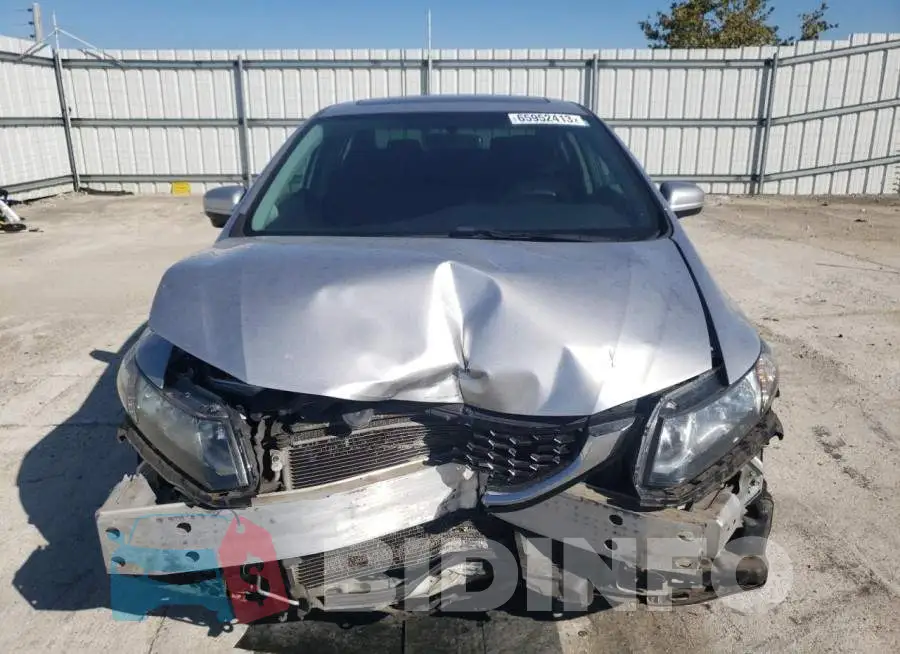 19XFB2F84EE072203 Photo# 5