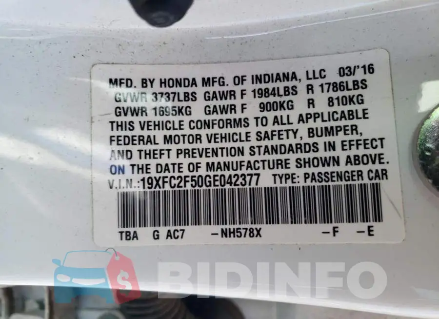 19XFC2F50GE042377 Photo# 12