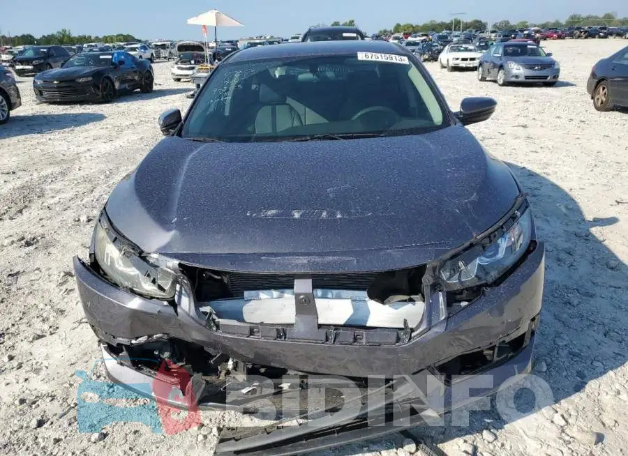 19XFC2F52GE017447 Photo# 5