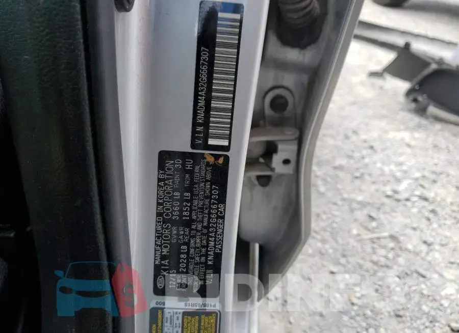 KNADM4A32G6667307 Photo# 12