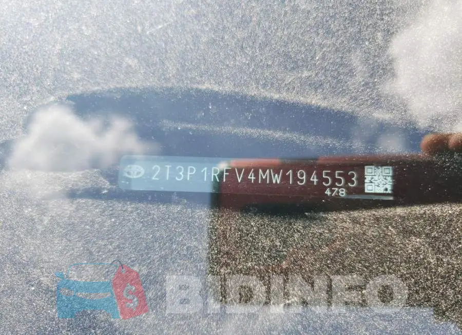 2T3P1RFV4MW194553 Photo# 13