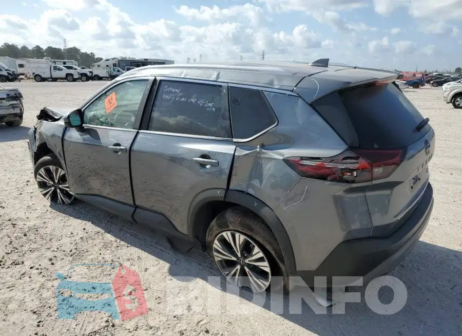 5N1BT3BA9PC798378 Photo# 2