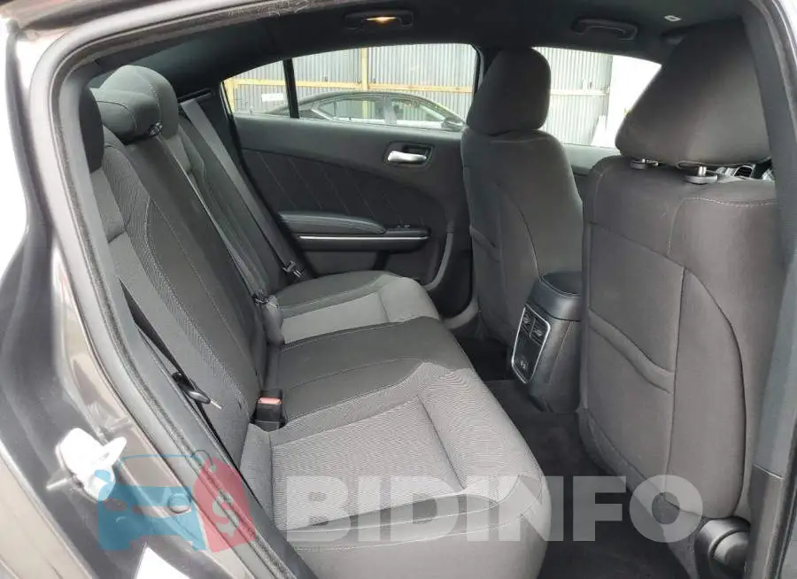 2C3CDXBG5NH216115 Photo# 10