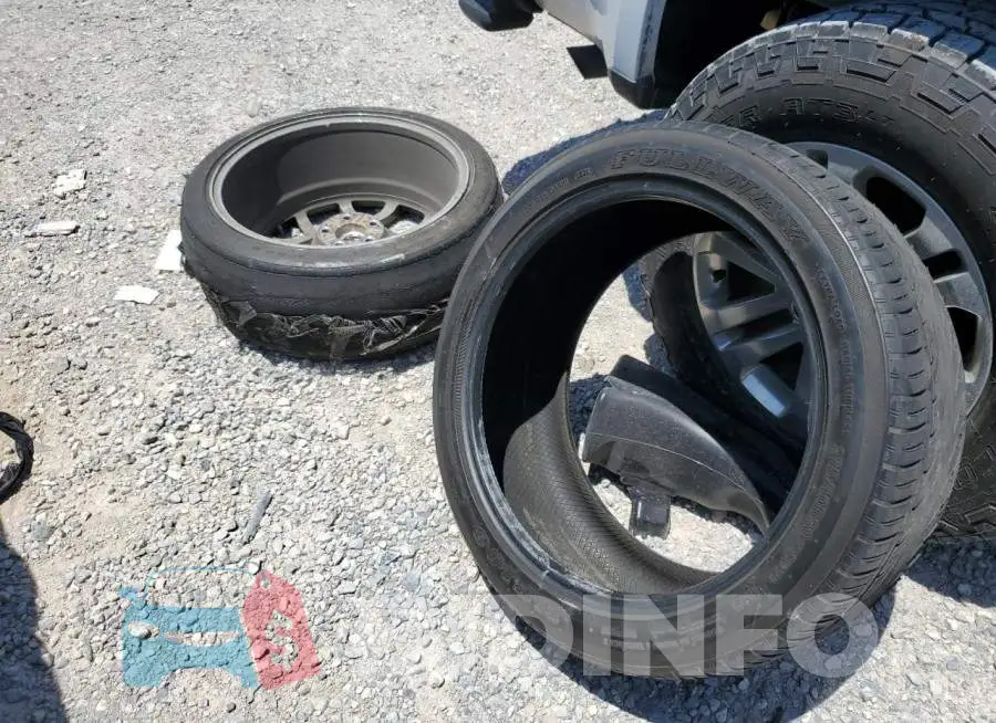 2C3CDXGJ7KH553272 Photo# 12