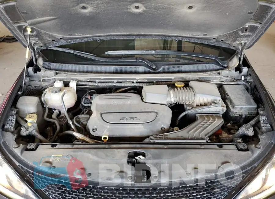 2C4RC1FG5LR117124 Photo# 12