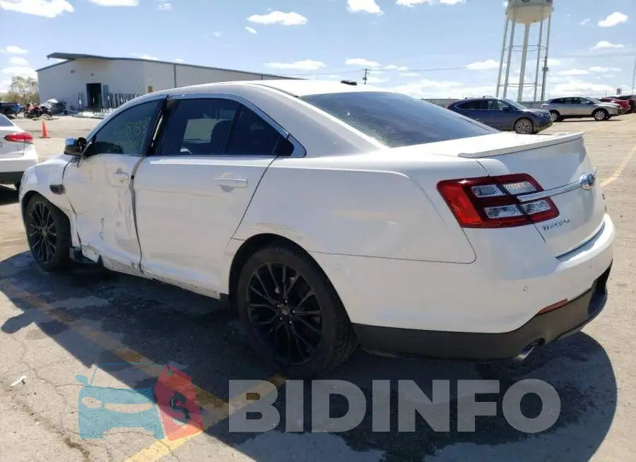 1FAHP2J82JG128737 Photo# 2