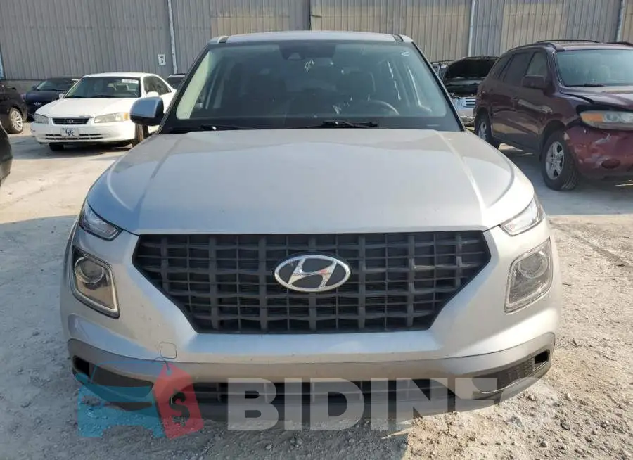 KMHRB8A37LU015693 Photo# 5