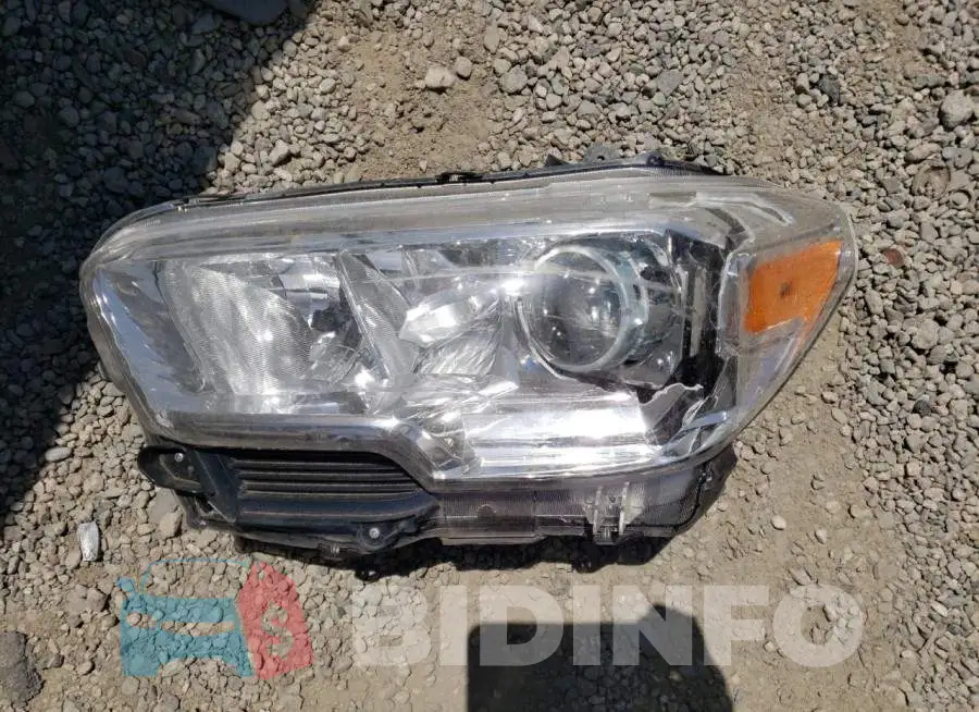 3TYRX5GN7MT031514 Photo# 12