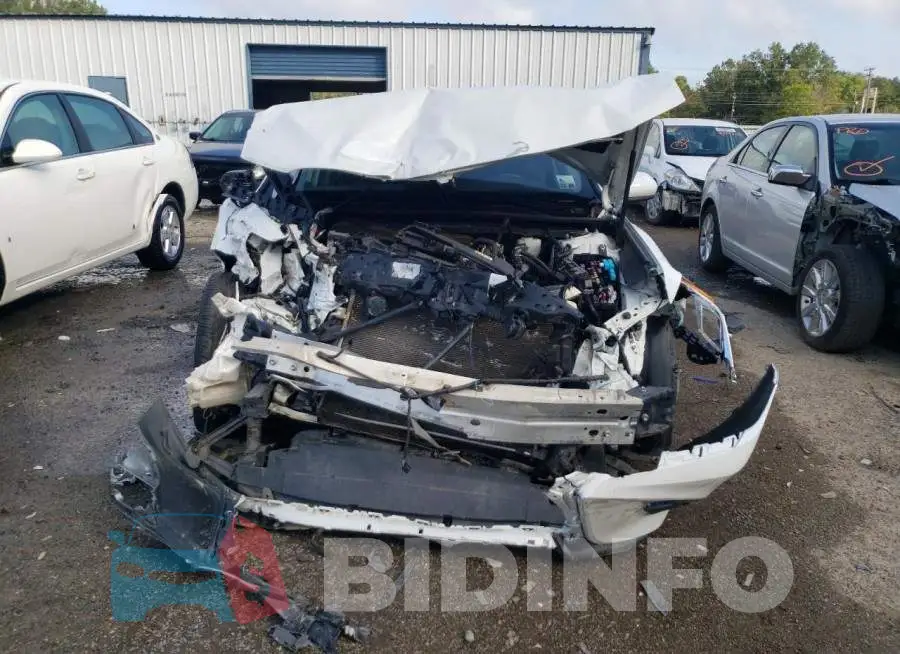 4T1G11AK1LU861441 Photo# 5